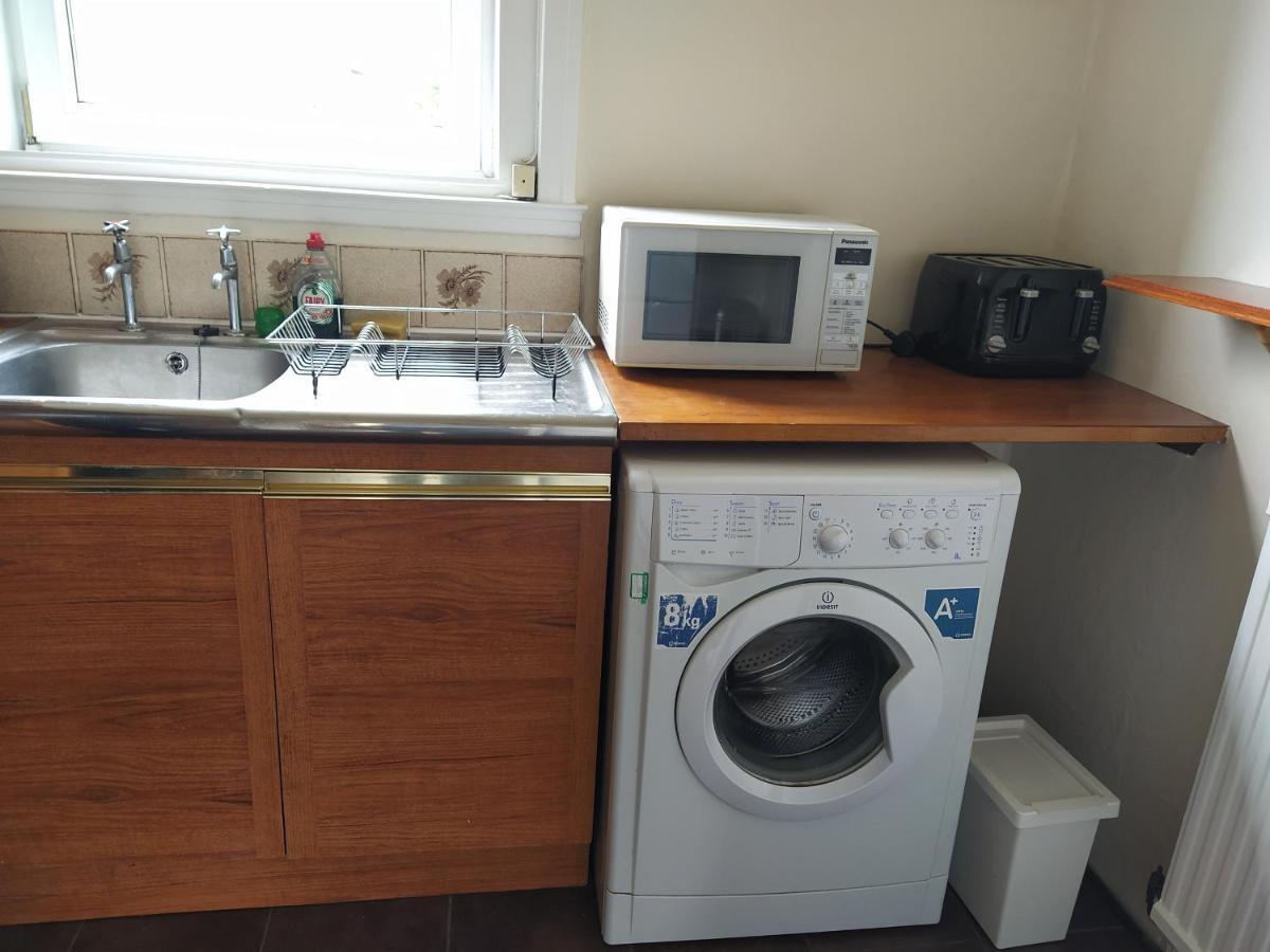 SELF CATERING 2 Bedroom Flat Edinburg Exteriör bild